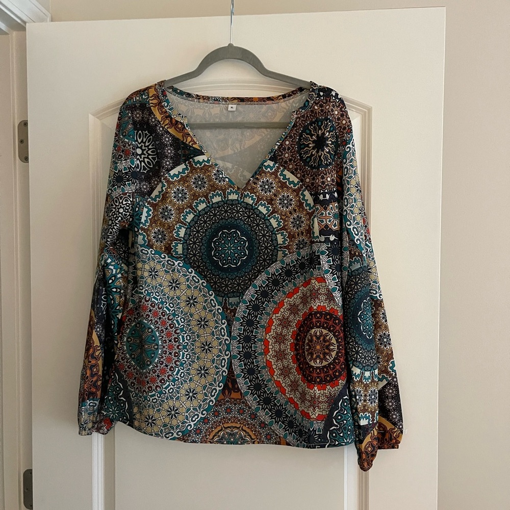 Boho top! Multi color